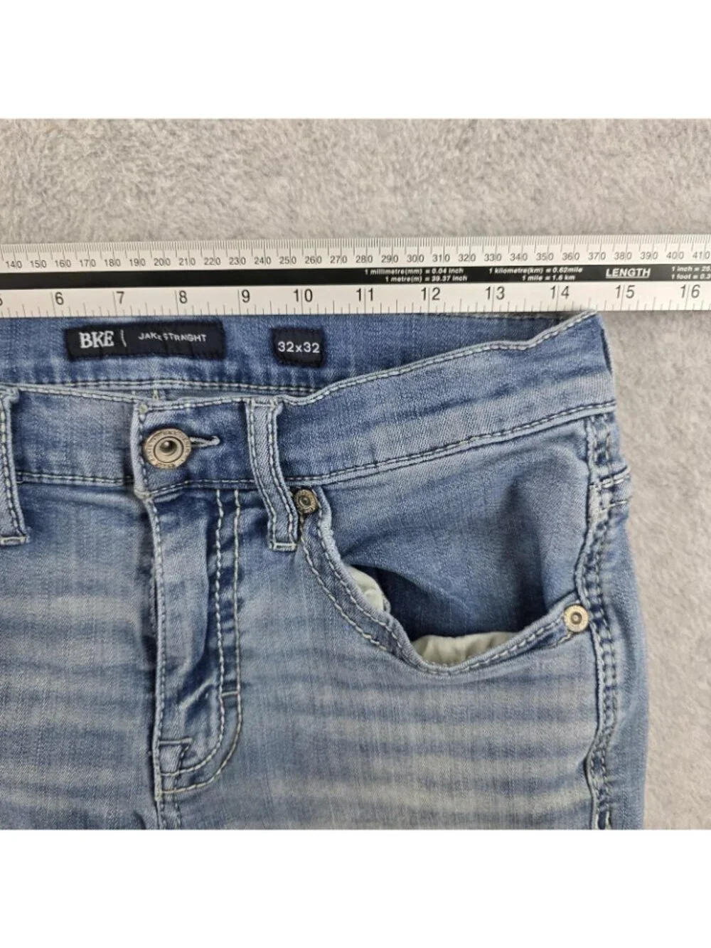 BKE Jake Jeans Mens 32x32 Blue Straight Light Wash Stretch Denim